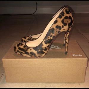 Authentic Christian Louboutin Leopard Filo SZ 37.5
